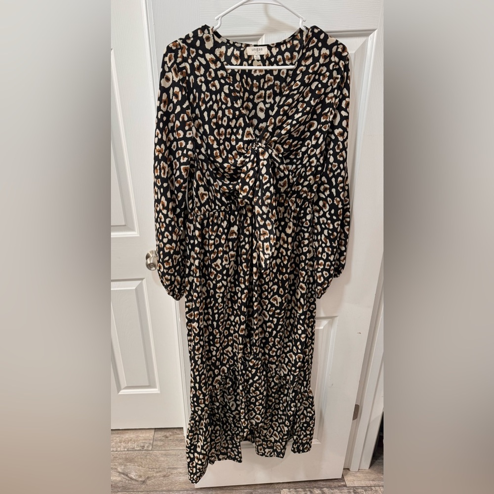Umgee Leopard Print Flowy Dress